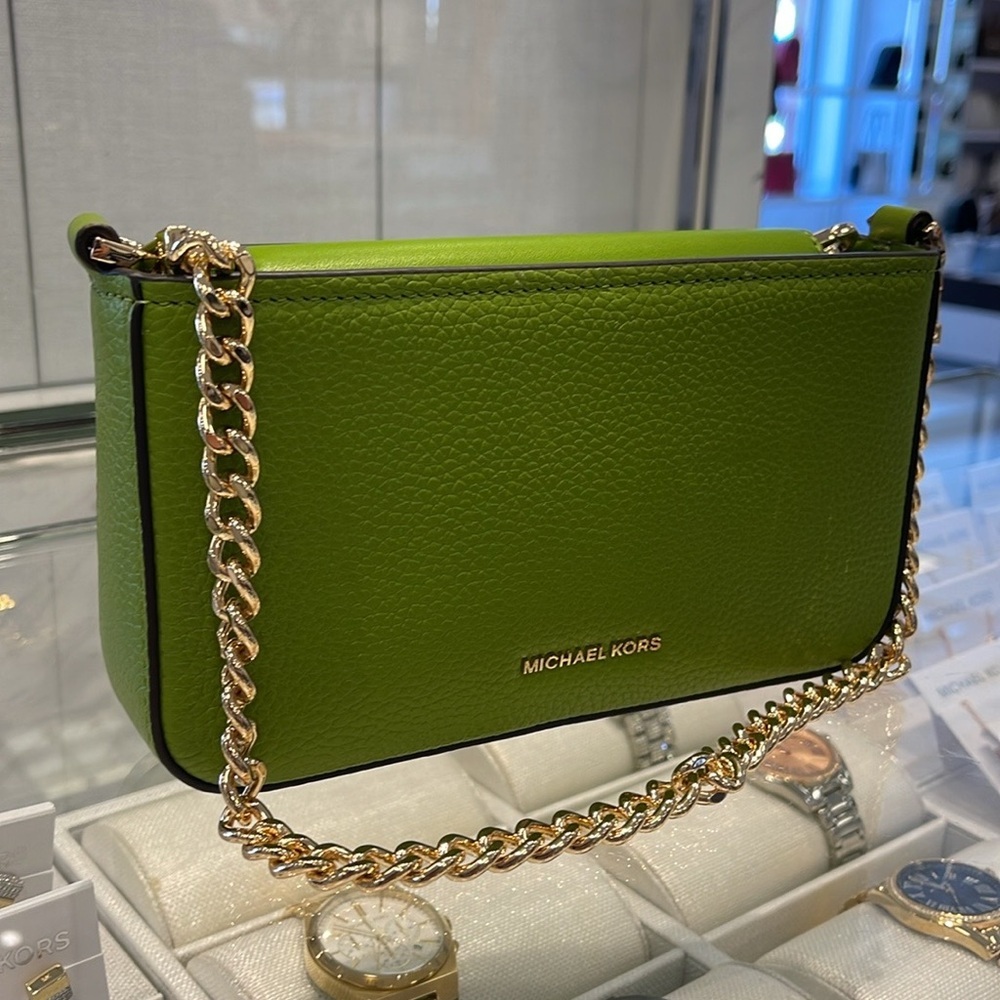 MICHAEL KORS Bryant Sm Pebbled Leather Convertible XBody Pochette
Meadow Green - Picture 14 of 16